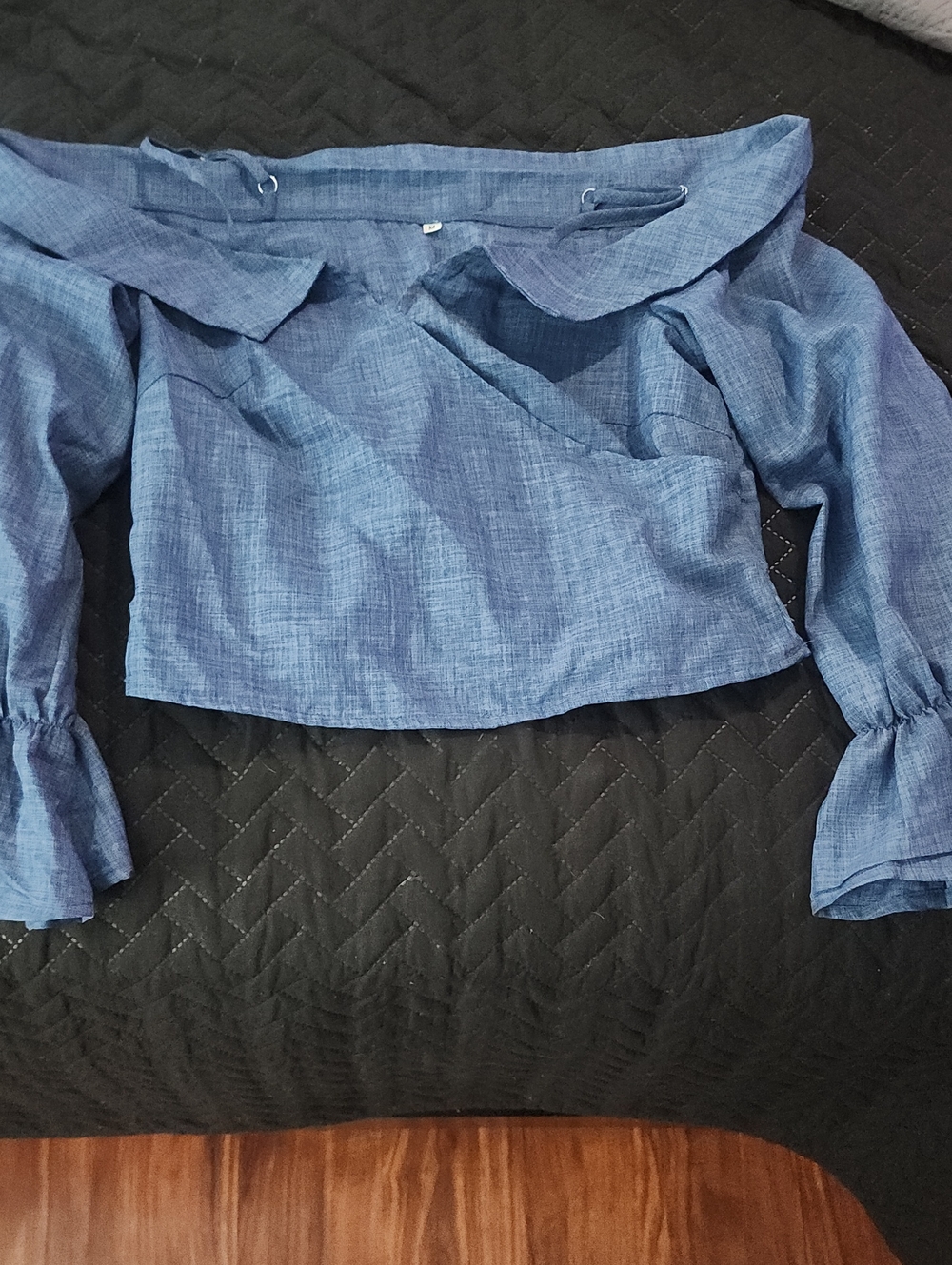 Blue Off-Shoulder Long-Sleeve Crop Top